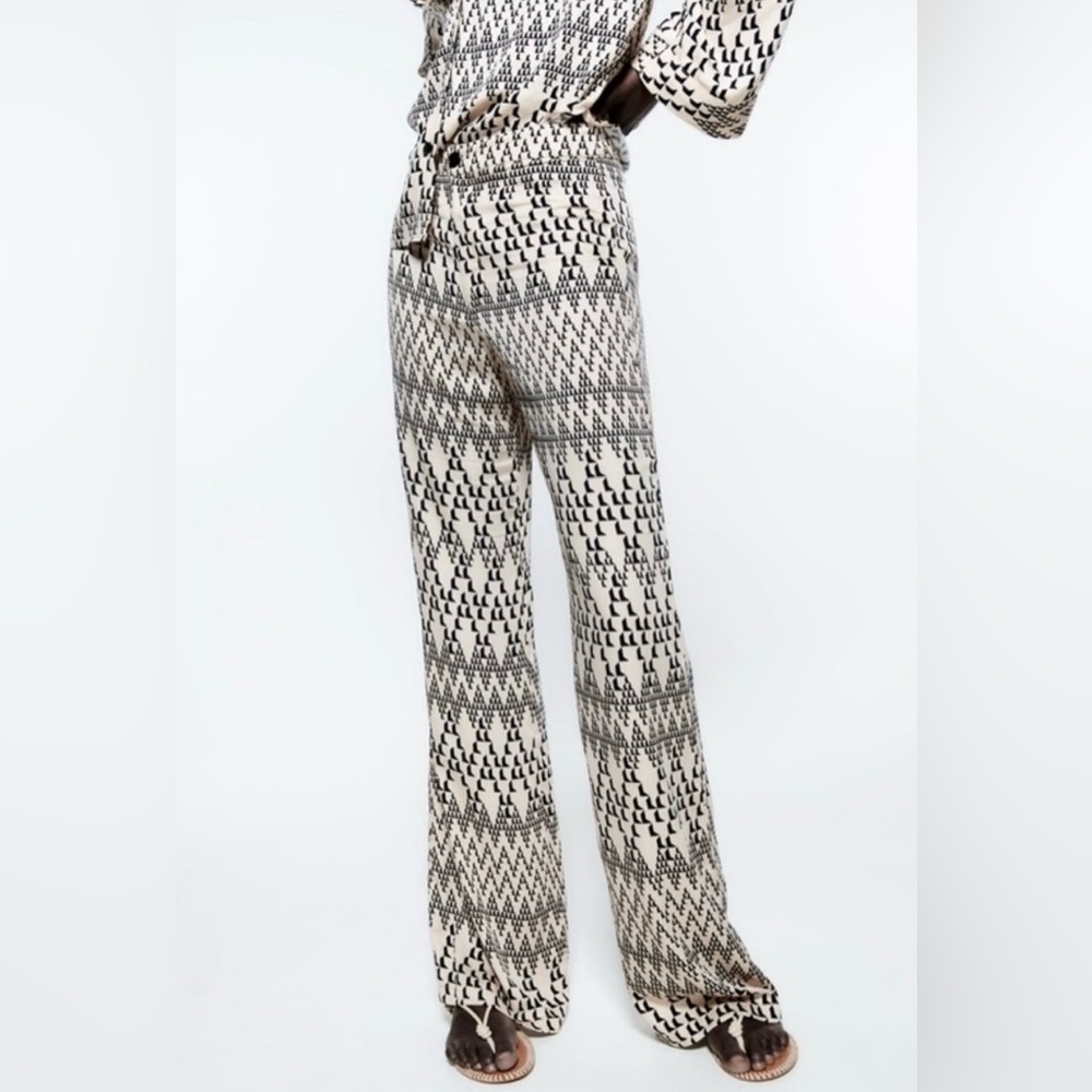 Zara printed pants